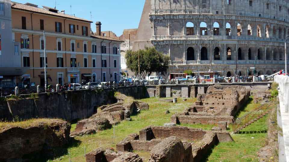 Exclusive Tour of Colosseum, Roman Forum & Palatine Hill | Timed-Entry