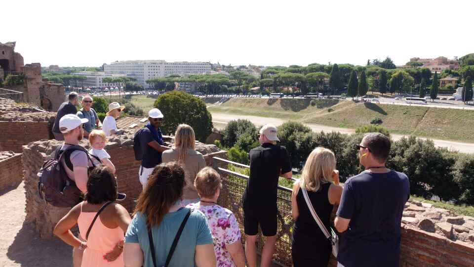 Colosseum Arena Tour with Palatine Hill & Roman Forum