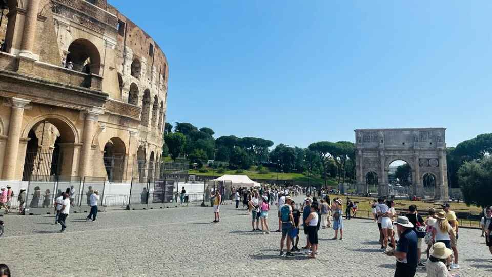 Rome: Guided Tour of the Colosseum
