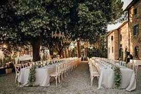Several rows of tables and chairs